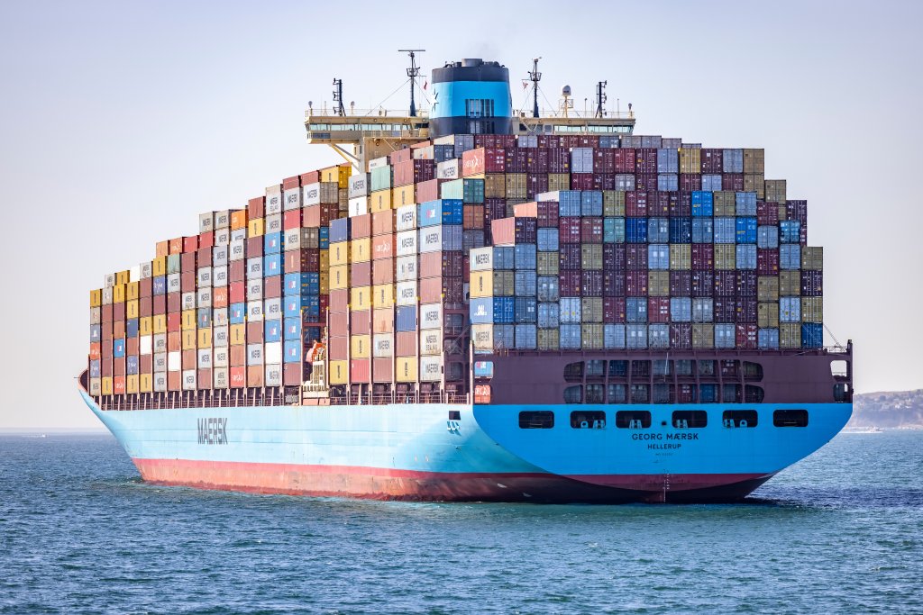 Maersk Line suspends sailings