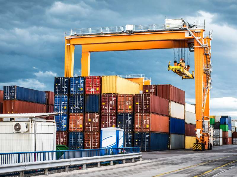 How to Choose The Right Freight Forwarder in Shanghai